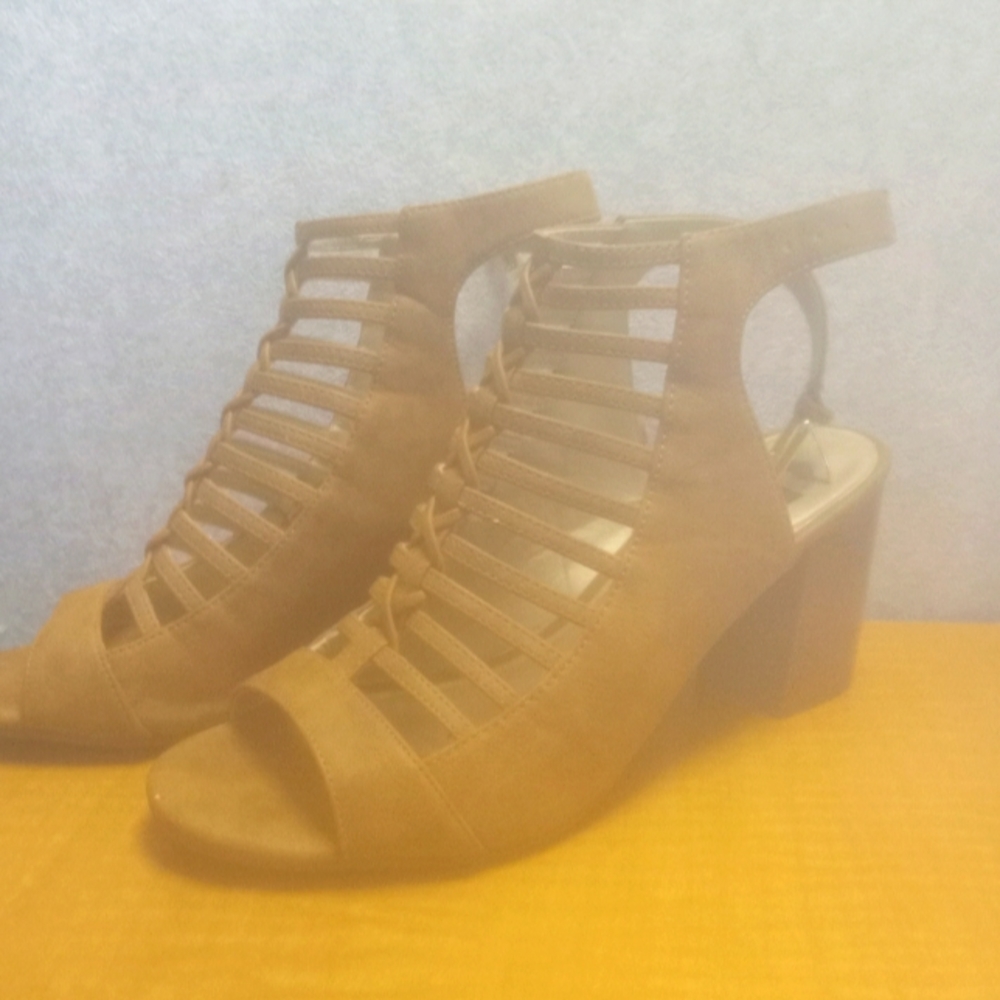 Guess Ladies Sandels